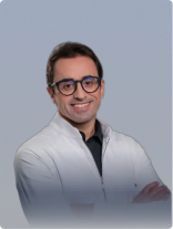 Dr. Lucas Caseri